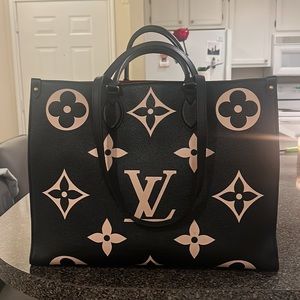 Louis Vuitton On the Go GM Bicolor Black